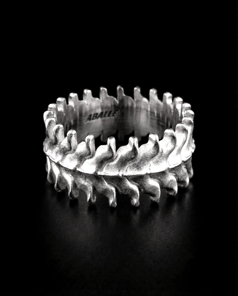 SPINALE RING | IMMORTALE SMALL 8MM 18K GOLD